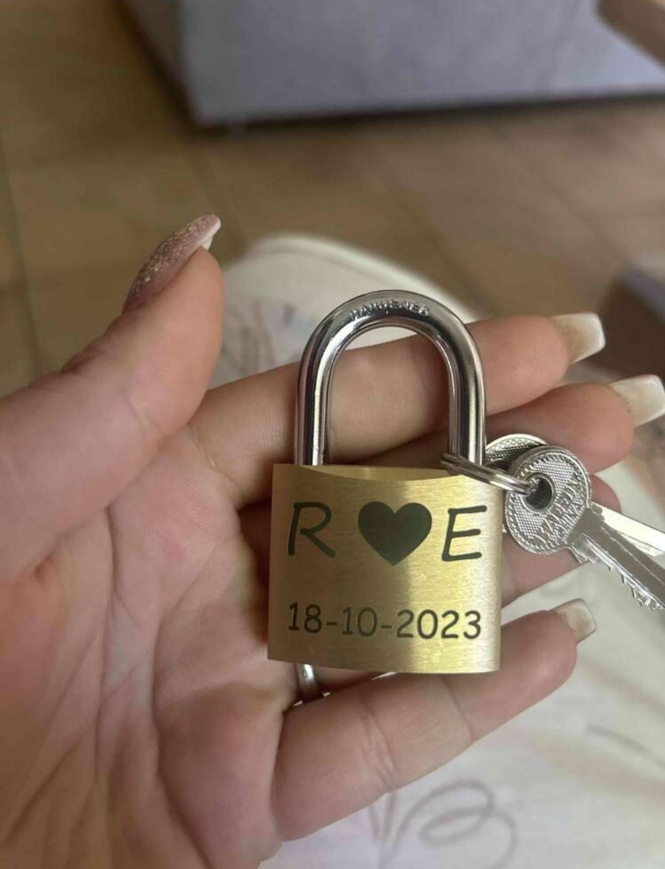 🔒Personalisierbares Metall-Liebesschloss mit Gravur – Dein einzigartiger Liebesbeweis!💘 – Bild 3