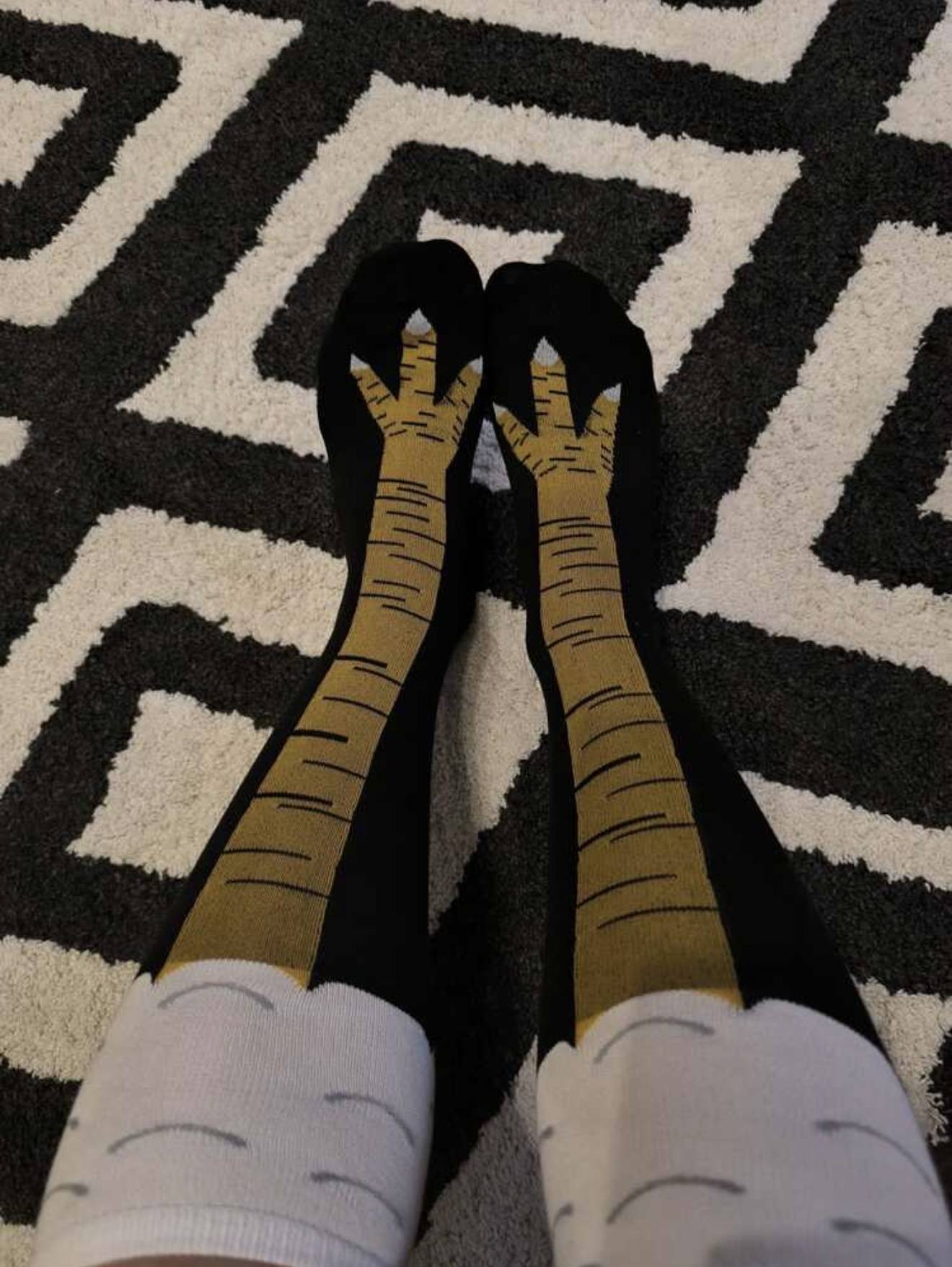 đ Witzige HĂŒhnerbein-Socken â der Gag fĂŒr Halloween