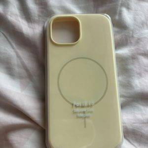 📱 Luxury Magnetisches Silikon-Armband + Hülle – iPhone 14 Pro Max – Gelb