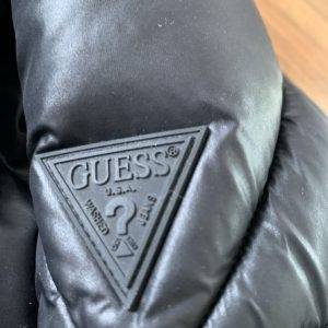 Guess Winterjacke, Schwarz, Top Zustand, Grösse M