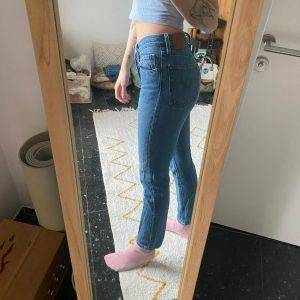 Levis Original 501 W27 L30 Jeans Damen