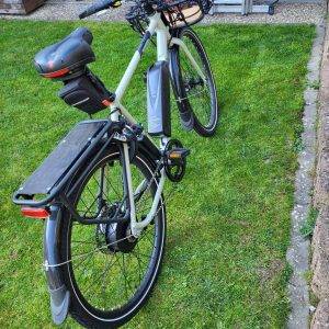 Radmission 1, E- bike, mittelmotor gebraucht, 28 zoll, weiss-grau