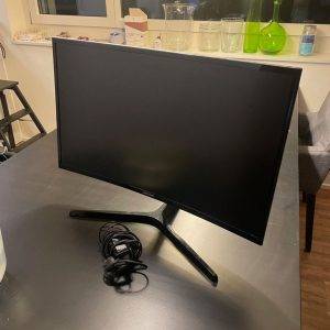 Samsung Curved 27“ Sehr gut wie neu