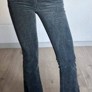 Ausgestellte/weite Cordhose in dunkelgrün S