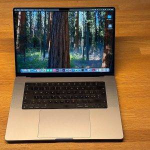 Mac Book Pro, 16 GB - 1000GB