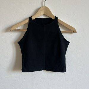 Schwarzes Tank Crop Top, Grösse S